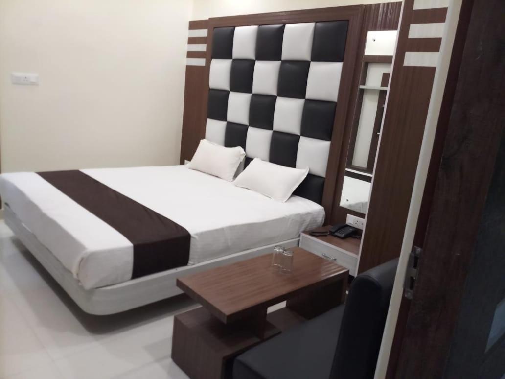 Hotel R K Residency Muzaffarpur Exterior foto